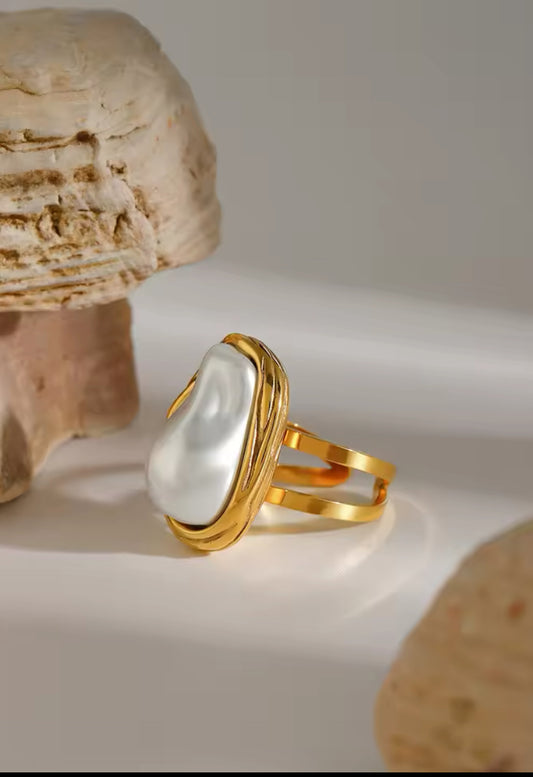 Pearl Ring