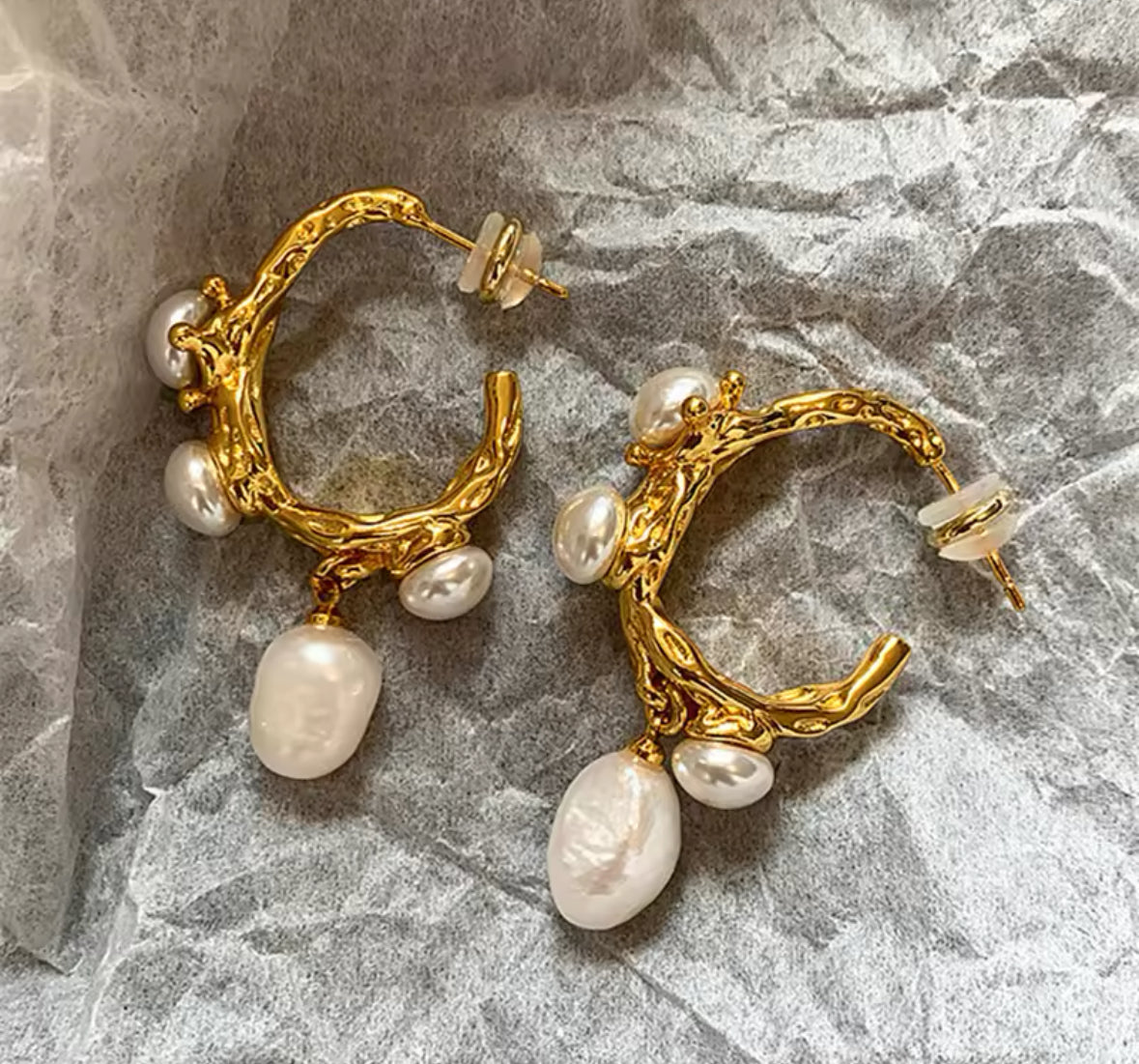 Baroque Pearls Earrings