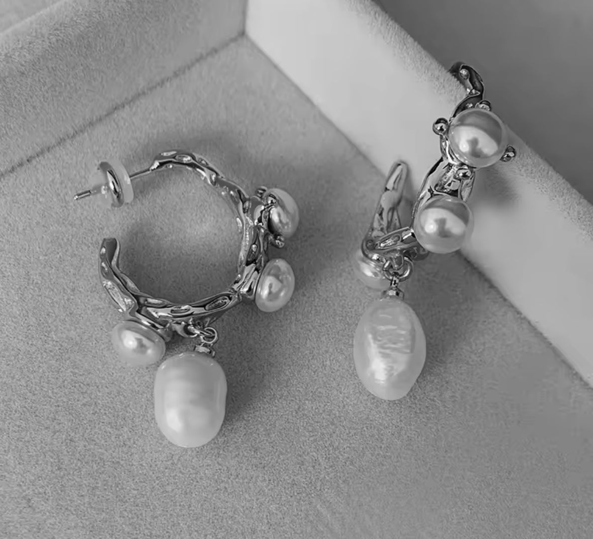 Baroque Pearls Earrings