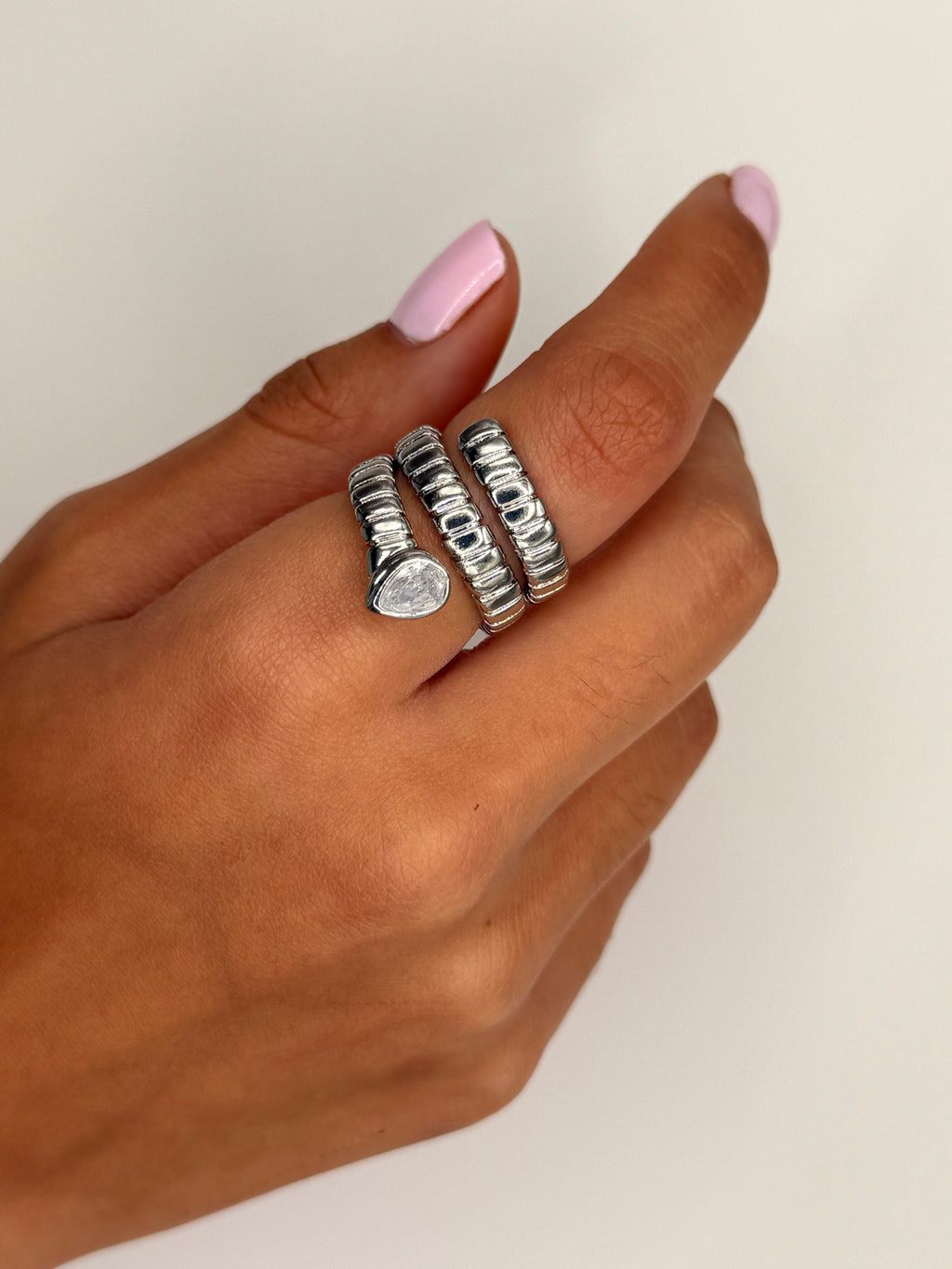 The Giulia Ring